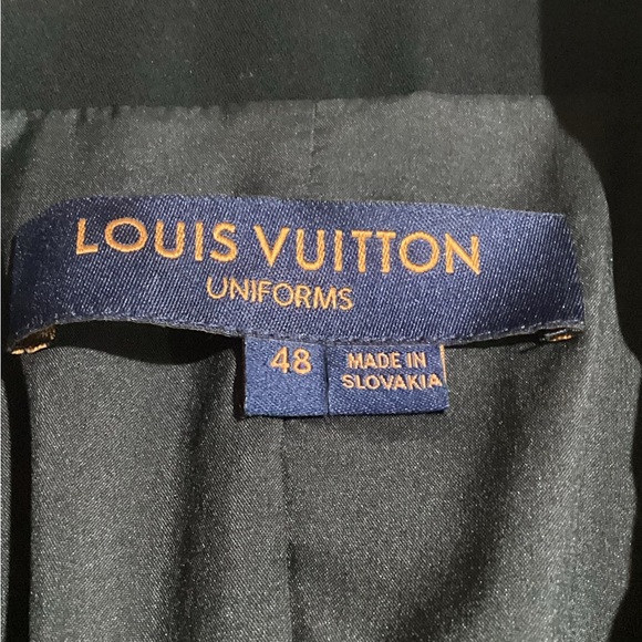 Louis Vuitton Classic Black Women's Uniform Blazer Jacket - Picture 11 of 13